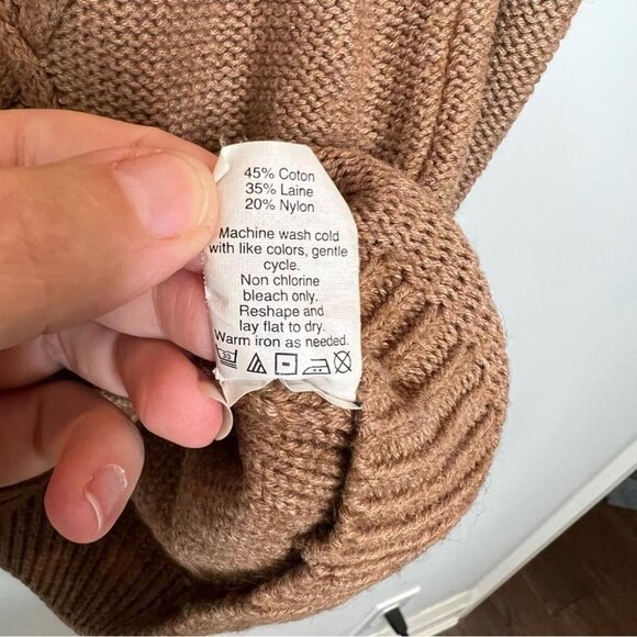 J Crew Factory Womens Size Small Camel Cable Knit Sweater Wool Blend Crewneck - Picture 7 of 8